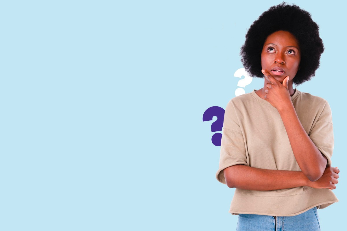 Une cliente BCI réfléchissant à ses questions